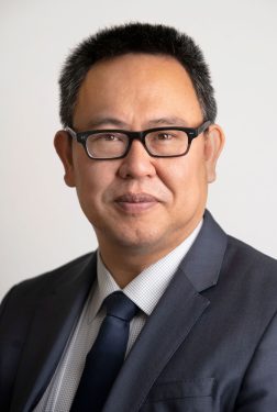 Rong-Yang-CEO-Fosun-Pharma-USA_2023_3m